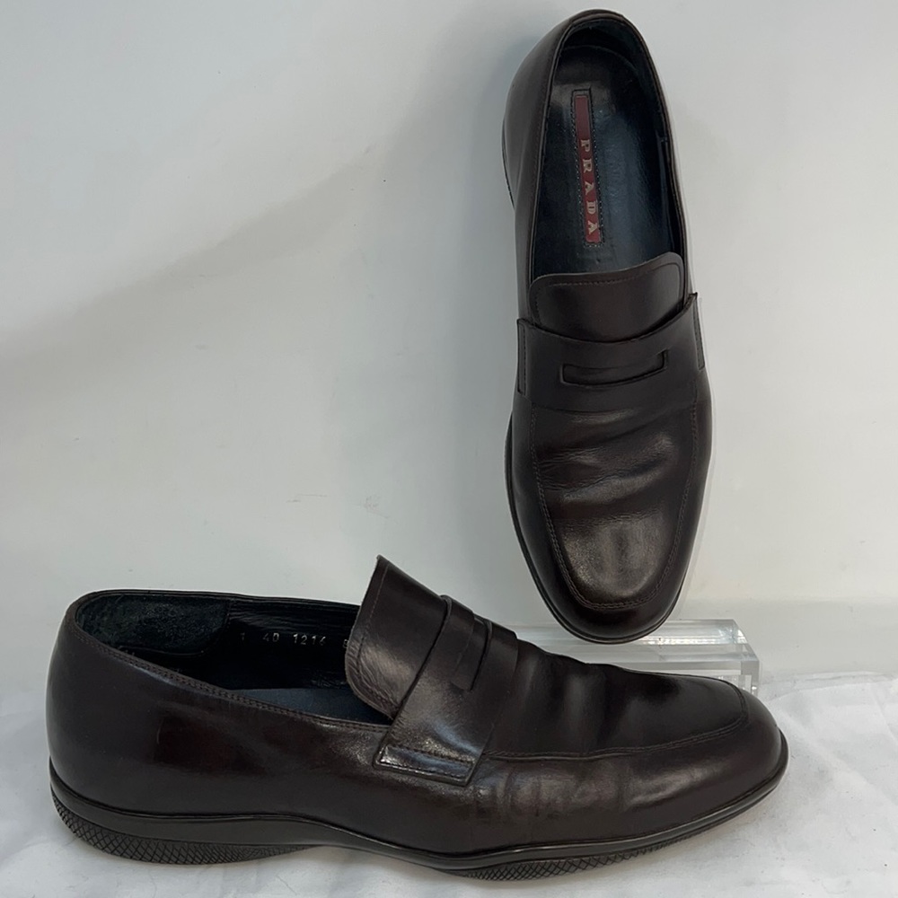 Mens Prada Sz 8.5 Brown Leather Slip On Rubber Sole Loafers